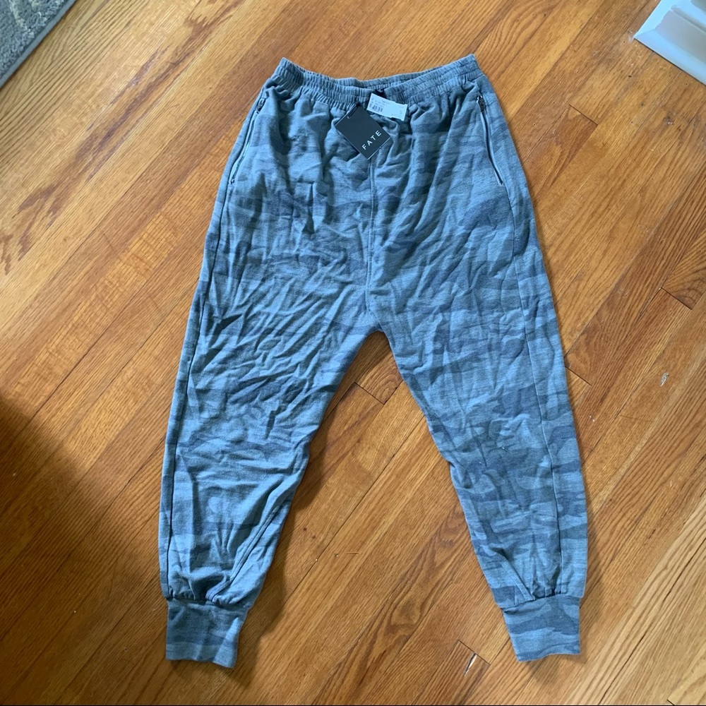 FATE camo joggers - Picture 3 of 3